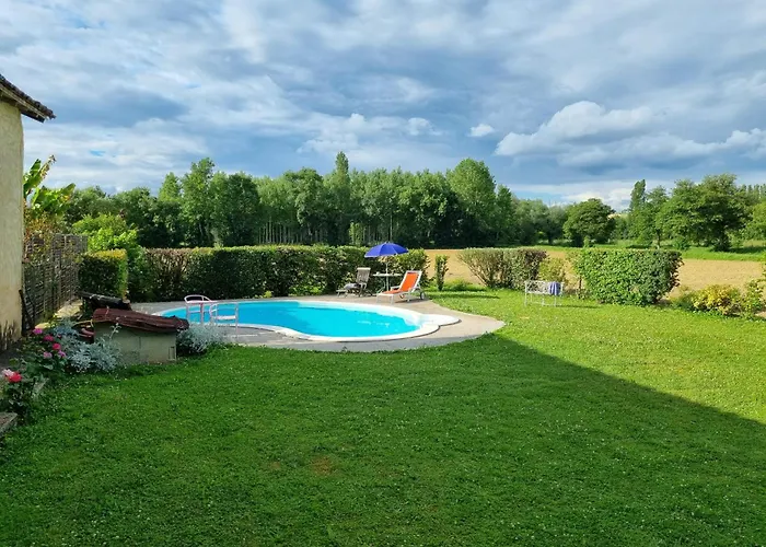Maisonnette Dans Village Médiéval - 2 Pers - Piscine Privée&jardin Hébergement de vacances *